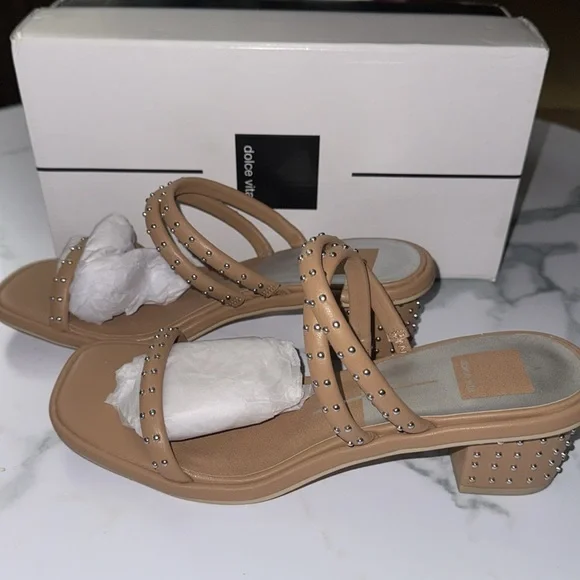 DOLCE VITA SANDALS, FAUX LEATHER, STUDDED, SIZE 8-1/2M - Picture 3 of 8